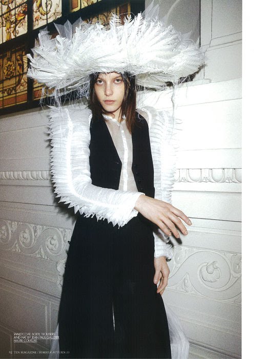 Tati Cotliar by Andrea Spotorno for Ten Magazine Summer 2010 hey crazy blog fashion editorial 